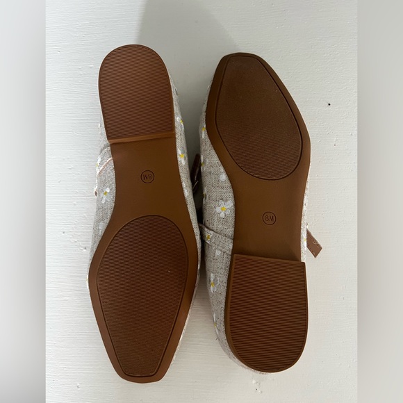 🌼🌼NWOT Steve Madden Linen look Daisy Mary Jane Ballet flats Sz 7.5 & 8. - Picture 9 of 10